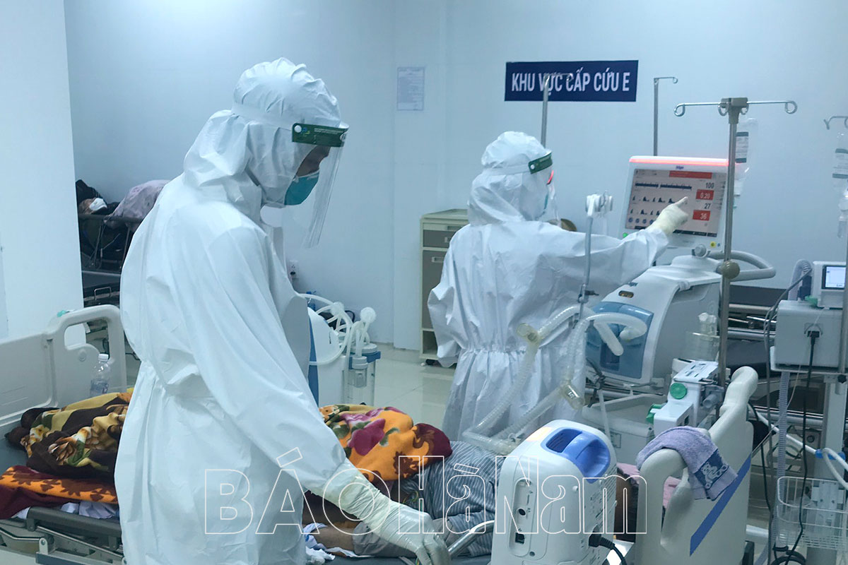 Chăm sóc, điều trị cho người cao tuổi mắc Covid-19