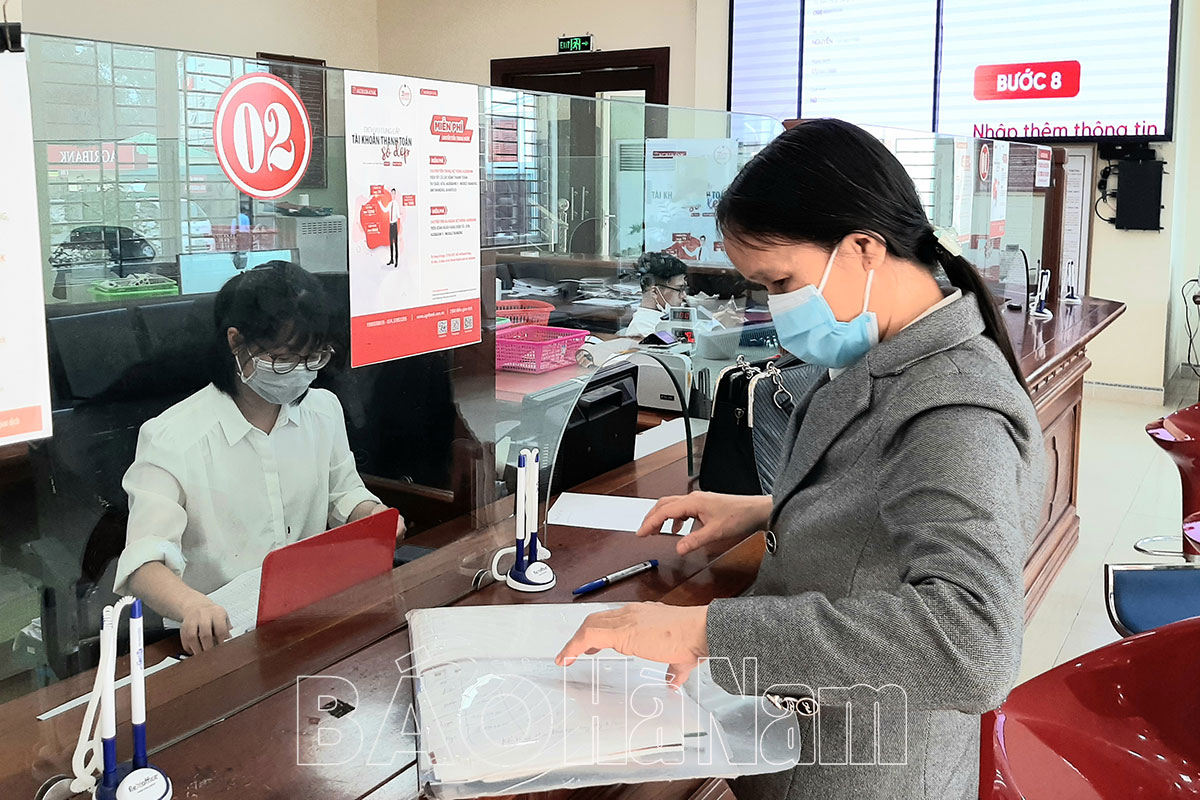 Siết chặt vốn tín dụng đầu tư vào lĩnh vực bất động sản