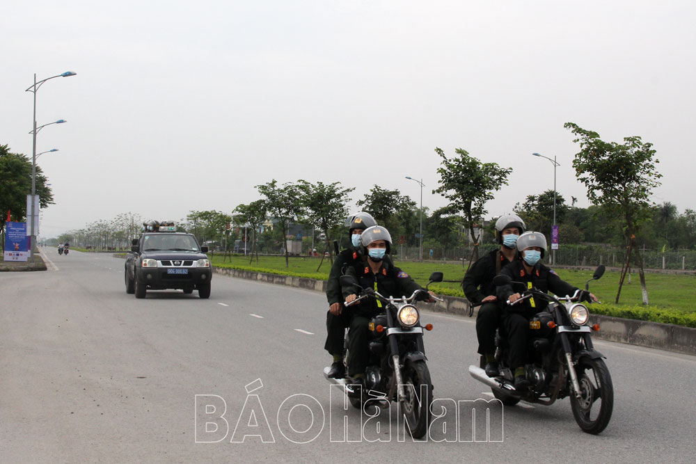 Cảnh sát Cơ động Hà Nam tập luyện bảo đảm ANTT SEA Games 31