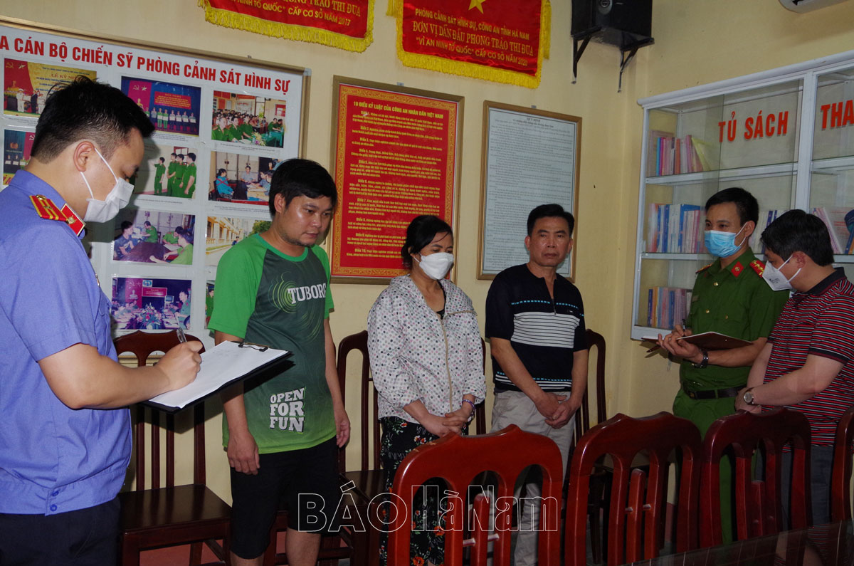 Đánh bạc dưới hình thức ghi số lô, số đề với số tiền lên tới 100 triệu đồng/ngày, 4 đối tượng ở xã Nguyên Lý bị bắt giữ