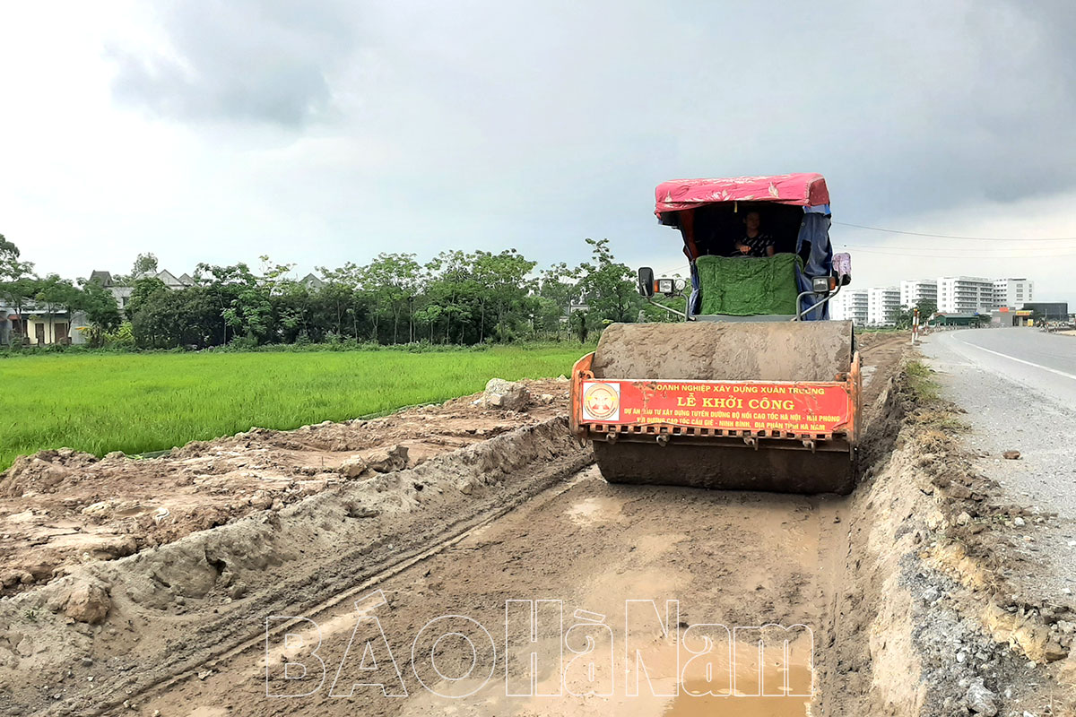 Đẩy nhanh tiến độ thi công các dự án giao thông trọng điểm