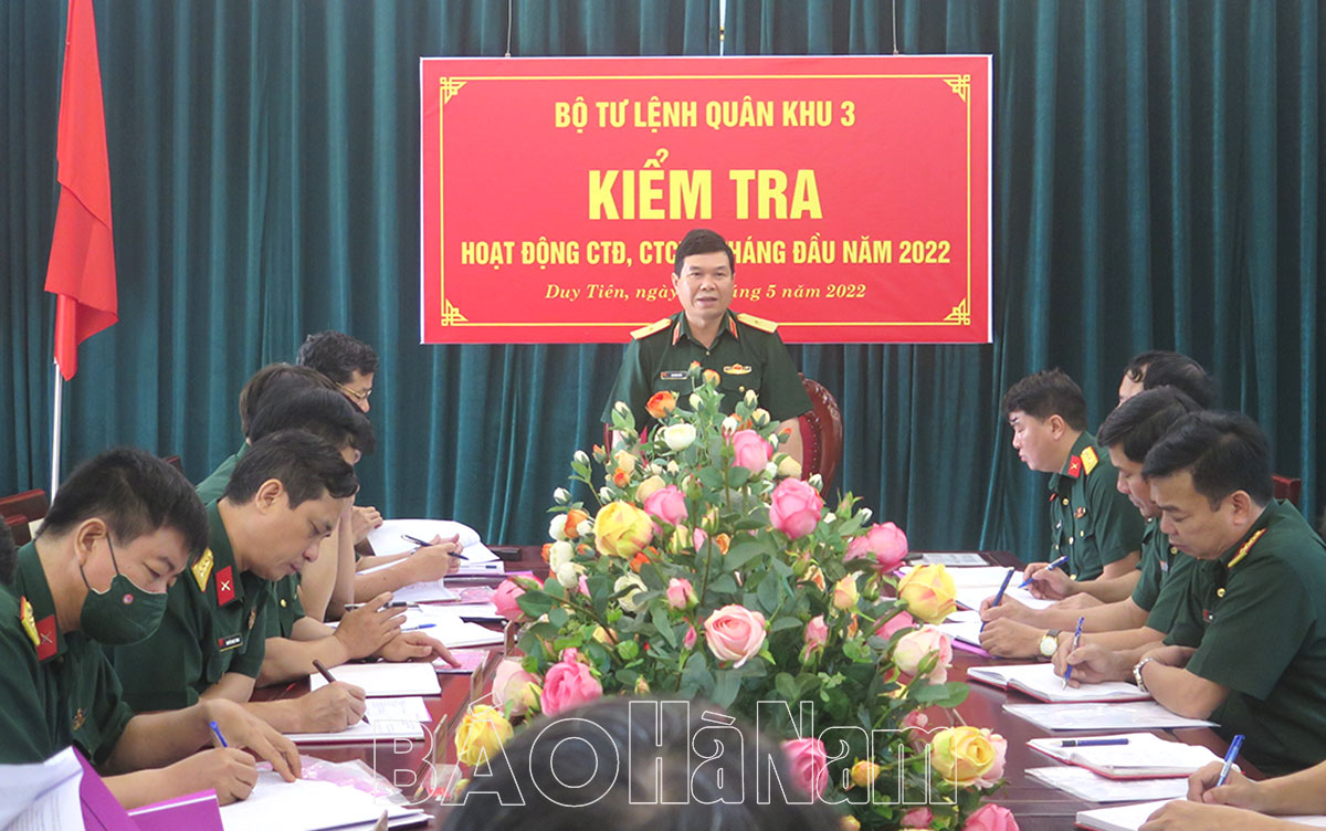 Bộ Tư lệnh Quân khu 3 kiểm tra công tác Đảng, công tác chính trị trong các cơ quan quân sự tại Hà Nam