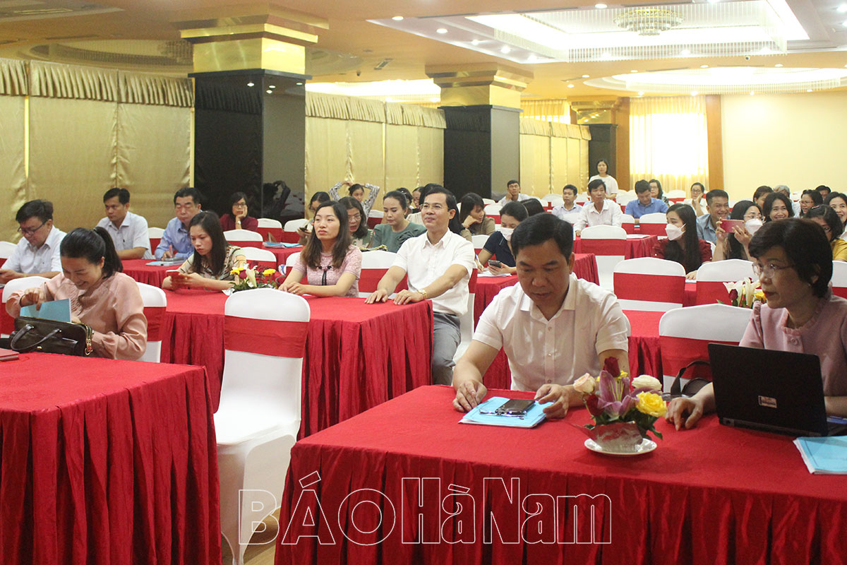 Tập huấn về công tác quản lý, tổ chức lễ hội và xây dựng đời sống văn hóa cơ sở