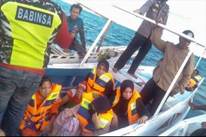 Vẫn còn 11 người mất tích trong vụ chìm phà ở Indonesia