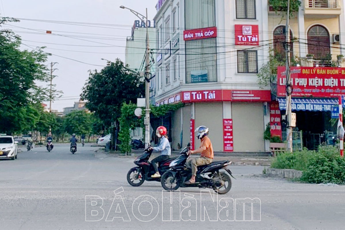 Chi bộ Tổ dân phố Trịnh học và làm theo gương Bác