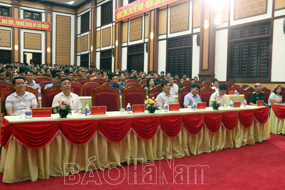 Kim Bảng tổ chức học tập, quán triệt nội dung tác phẩm của Tổng Bí thư Nguyễn Phú Trọng