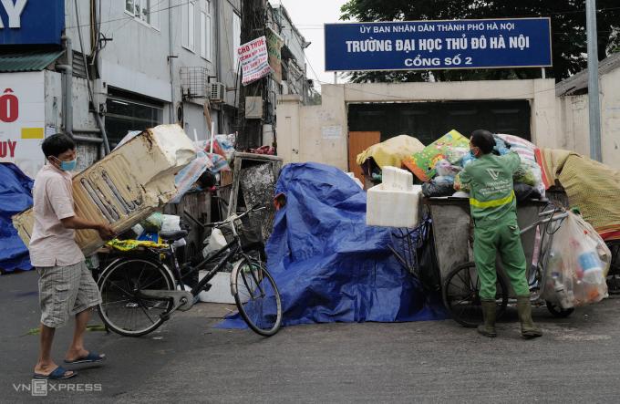 Hộ dân không phân loại rác bị phạt đến một triệu đồng