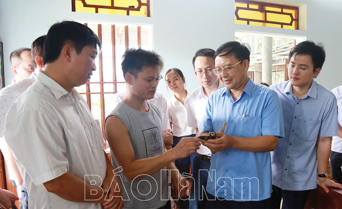 Tìm hướng đi mới cho sản phẩm sừng mỹ nghệ Đô Hai