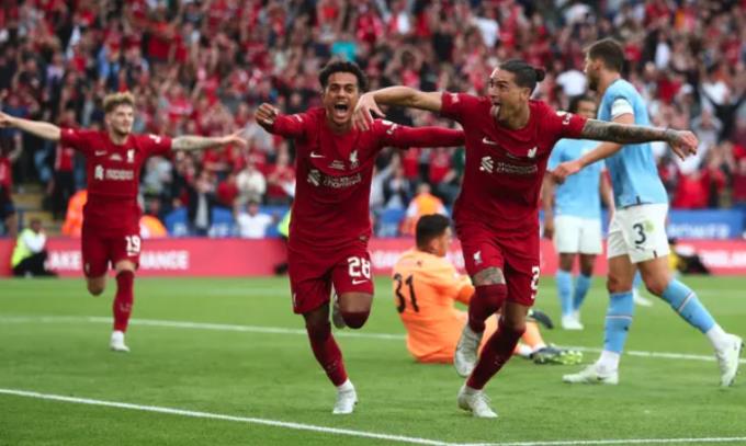 Liverpool hạ Man City ở Siêu Cup Anh