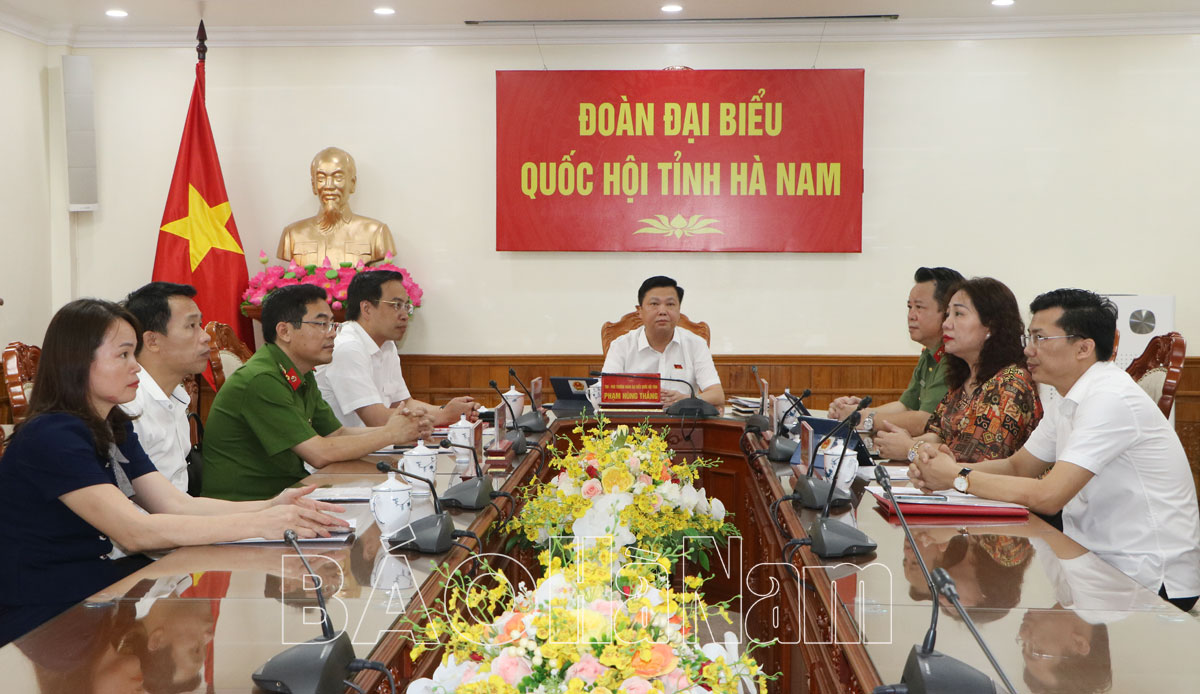 Ủy ban Thường vụ Quốc hội chất vấn Bộ trưởng Bộ Công an