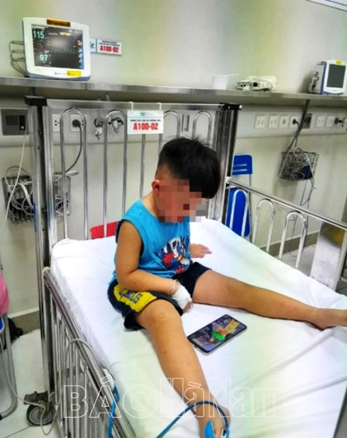 Tình trạng sức khỏe của cháu bé 3 tuổi bị siết cổ rồi giấu vào tủ bảo ôn tại Lý Nhân đã ổn định