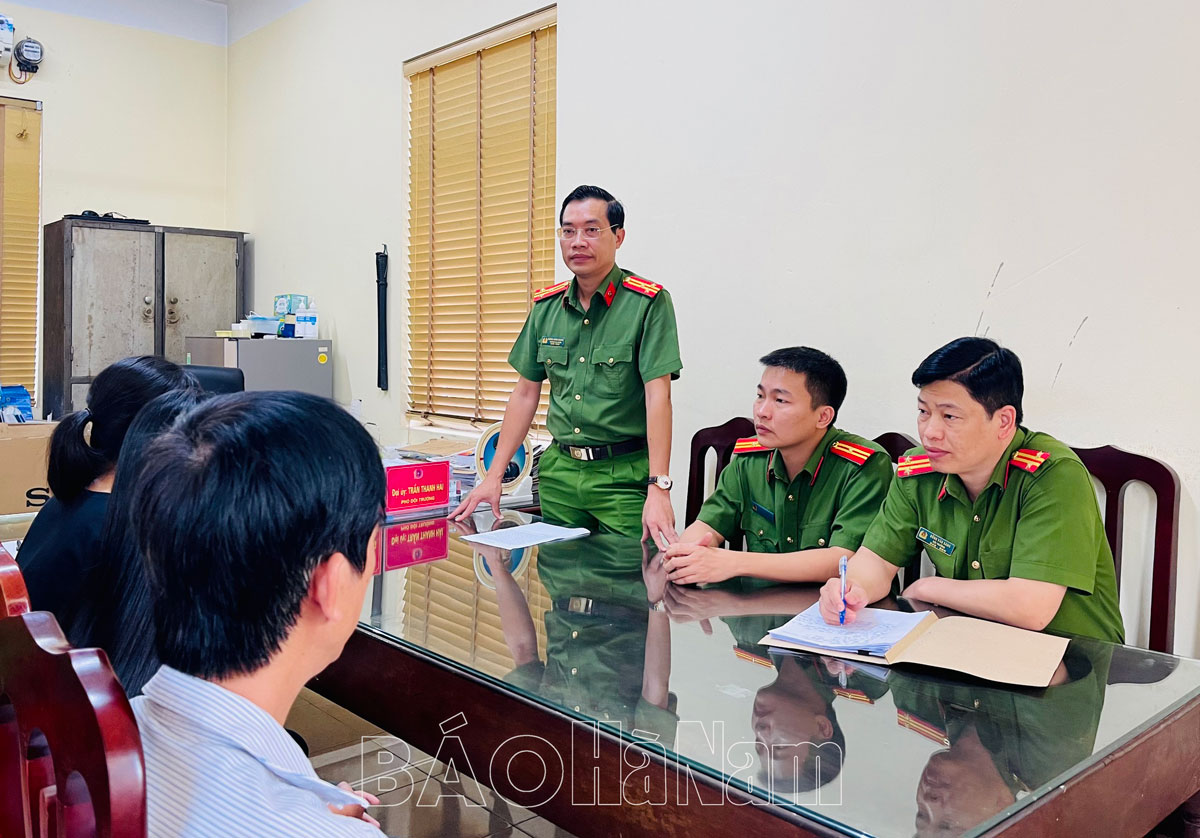 Công an huyện Bình Lục 4 ngày đêm nỗ lực truy tìm, đưa bé gái 13 tuổi bị dụ dỗ bỏ nhà đi về với gia đình