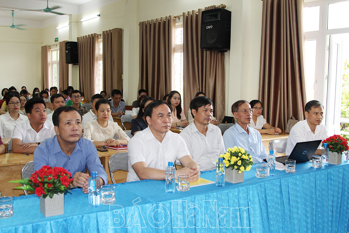 BTV Đảng ủy Khối các cơ quan tỉnh khai giảng lớp nhận thức về Đảng khóa III