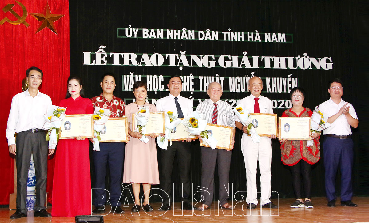 Giải thưởng VHNT Nguyễn Khuyến - “Sân chơi trí tuệ” của giới văn nghệ sỹ