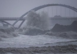 Nhật Bản hối thúc gần 2 triệu người sơ tán để tránh siêu bão Nanmadol