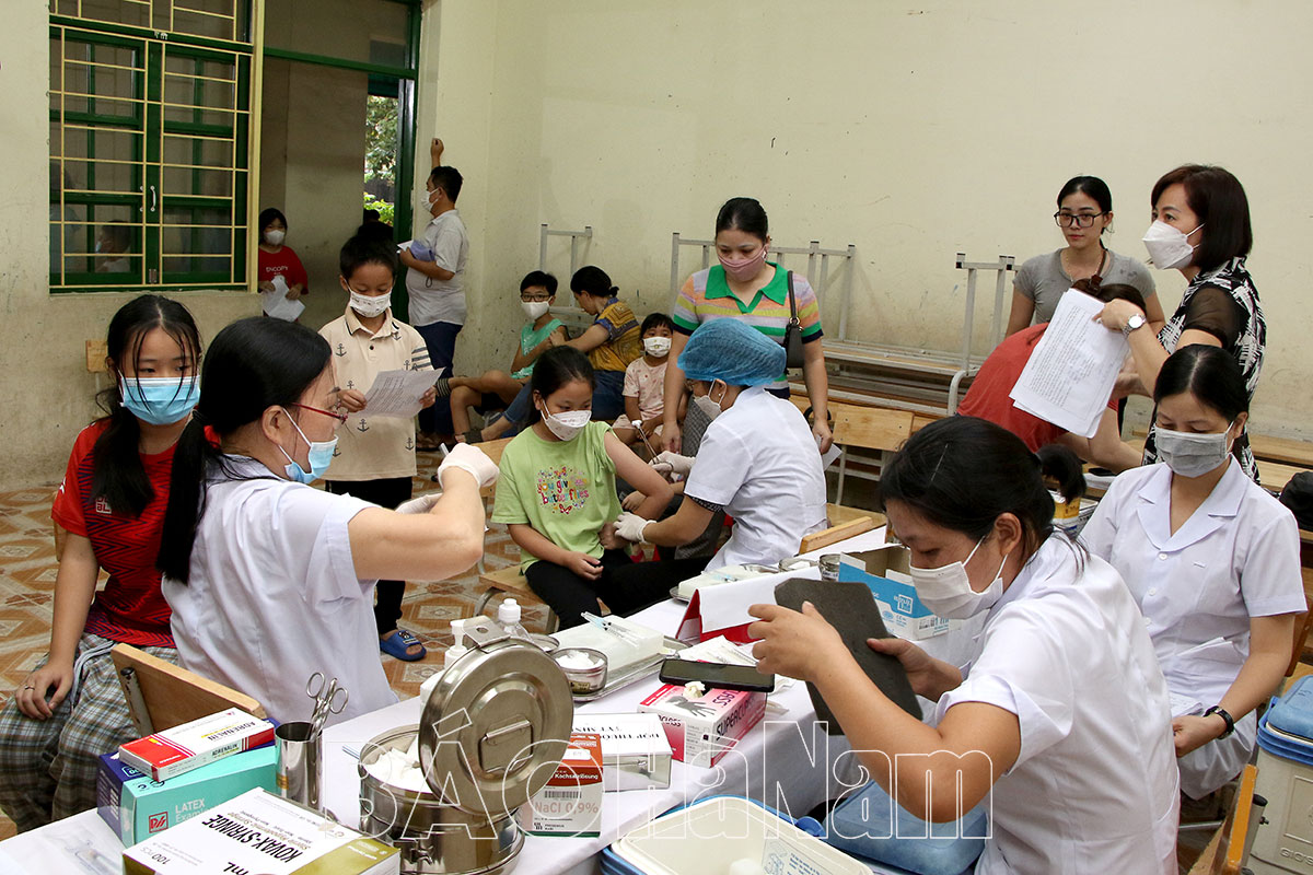 Bảo đảm an toàn cho trẻ mùa tựu trường