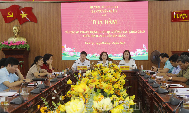 Tọa đàm “Nâng cao chất lượng, hiệu quả công tác khoa giáo trên địa bàn huyện Bình Lục”