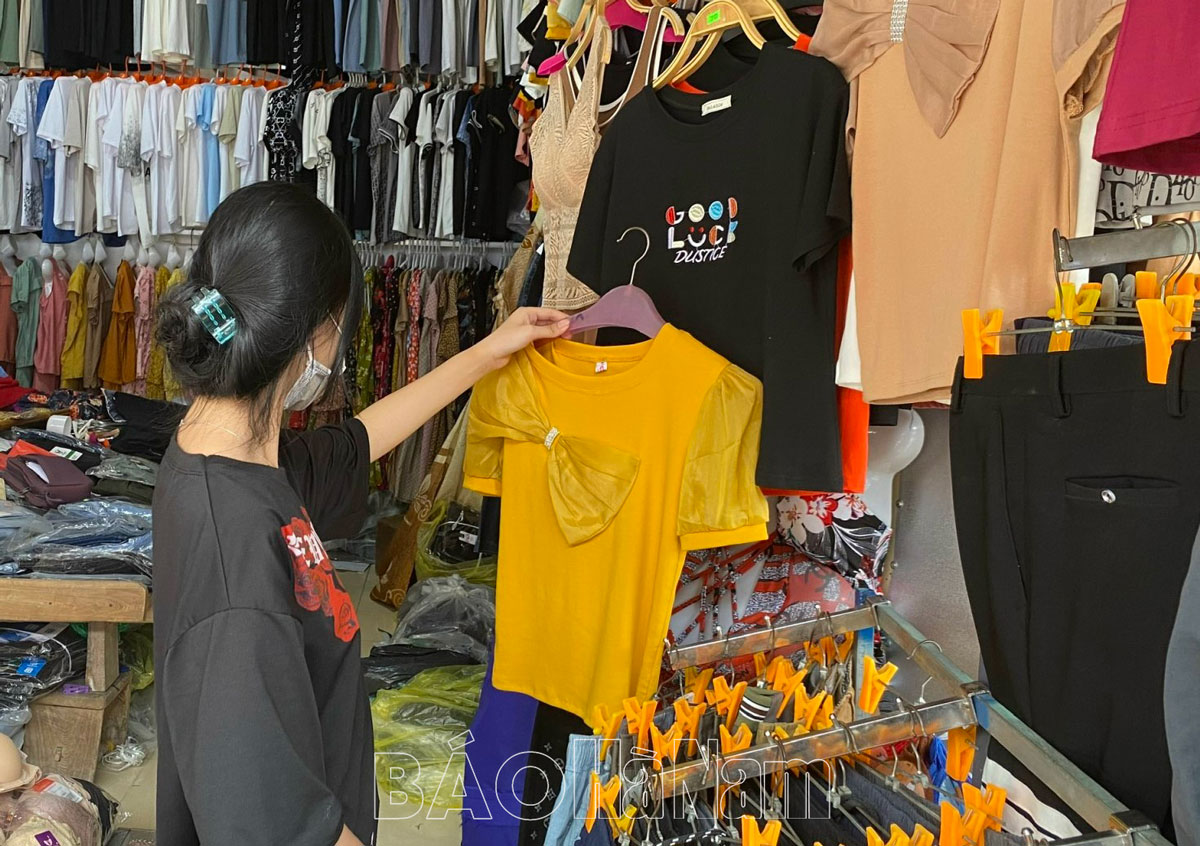 Các doanh nghiệp tích cực tham gia Cuộc vận động “Người Việt Nam ưu tiên dùng hàng Việt Nam”