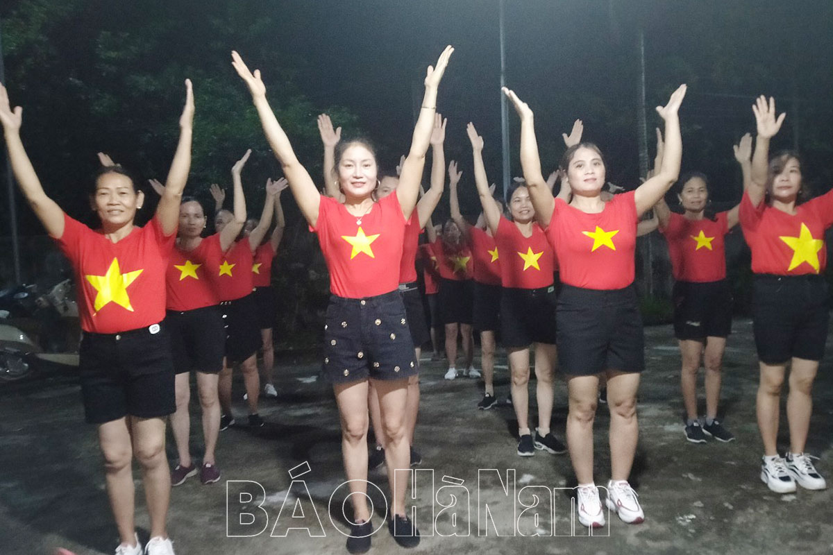 Dân vũ thể thao tạo niềm vui, sức khỏe và gắn kết chị em phụ nữ