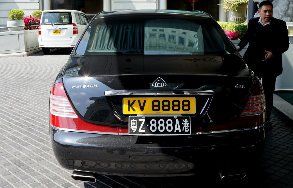 Giới nhà giàu Hong Kong đua nhau bỏ hàng triệu USD mua biển số đẹp