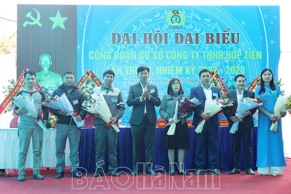 Đại hội đại biểu Công đoàn cơ sở Công ty TNHH Hợp Tiến