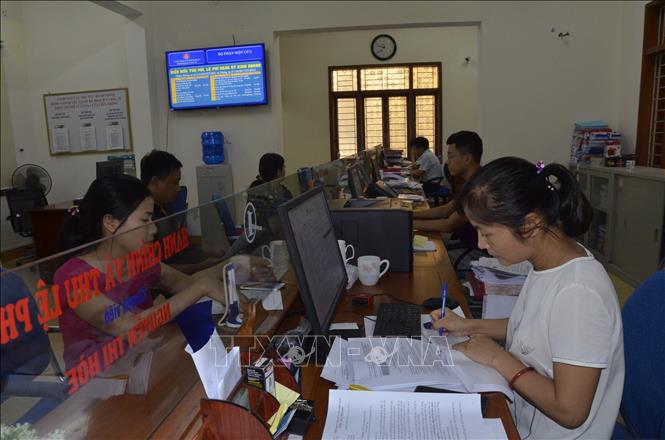 Các trường hợp ký hợp đồng lao động trong cơ quan hành chính, đơn vị sự nghiệp công lập