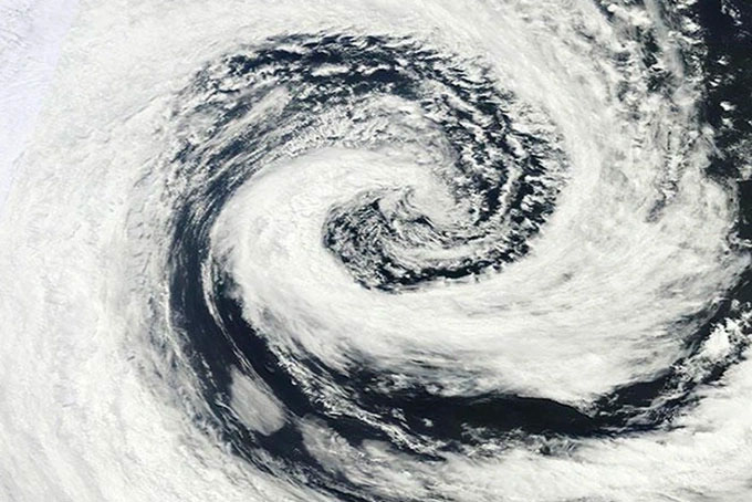 Vì sao ở bán cầu Nam lại xảy ra nhiều cơn bão mạnh hơn?