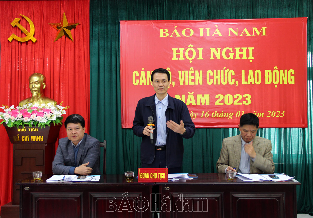 Báo Hà Nam tổ chức Hội nghị cán bộ, viên chức, lao động và tổng kết phong trào thi đua năm 2022