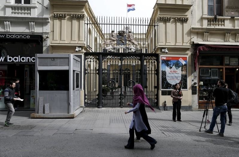 Thổ Nhĩ Kỳ triệu đại sứ của 9 nước phương Tây về việc đóng cửa lãnh sự quán