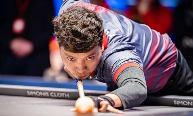 Cơ thủ Việt Nam thắng đậm nhà vô địch thế giới