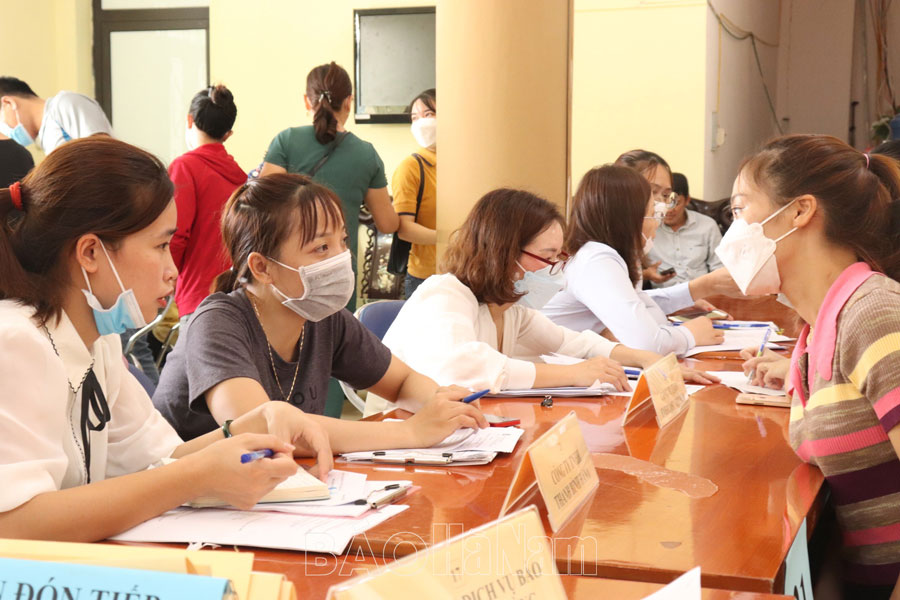Nhiều giải pháp hỗ trợ người lao động tìm kiếm việc làm