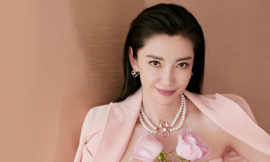 Lý Băng Băng chải tóc hơn 300 lần một ngày