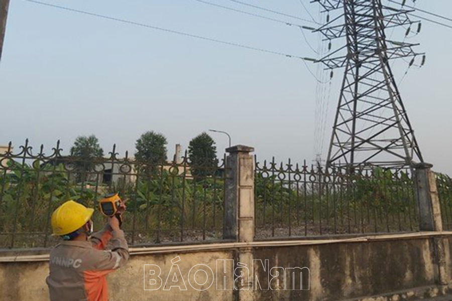 PC Hà Nam nâng cao chất lượng dịch vụ điện phục vụ khách hàng