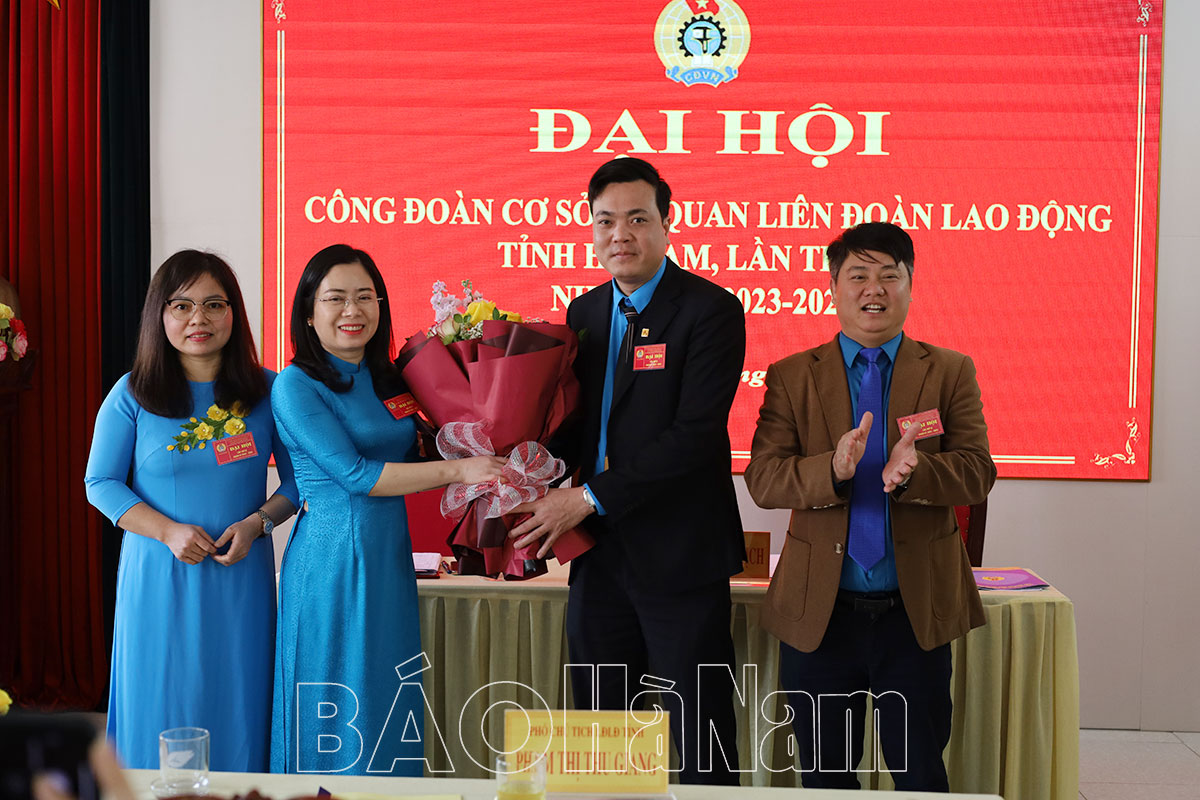 Đại hội công đoàn cơ sở cơ quan Liên đoàn Lao động tỉnh lần thứ IX