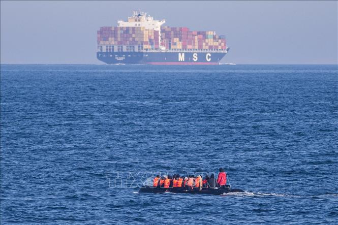 Anh công bố dự luật ngăn chặn người nhập cư trái phép