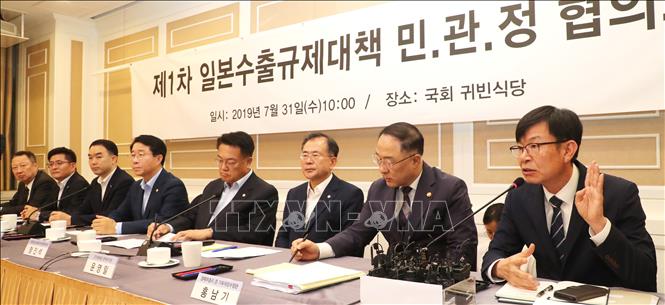 Hàn Quốc rút đơn kiện Nhật Bản tại WTO