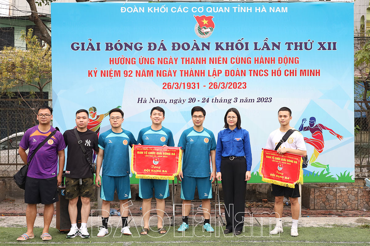 Đội Sở Xây dựng giành giải Nhất giải bóng đá Đoàn Khối các cơ quan tỉnh lần thứ XII