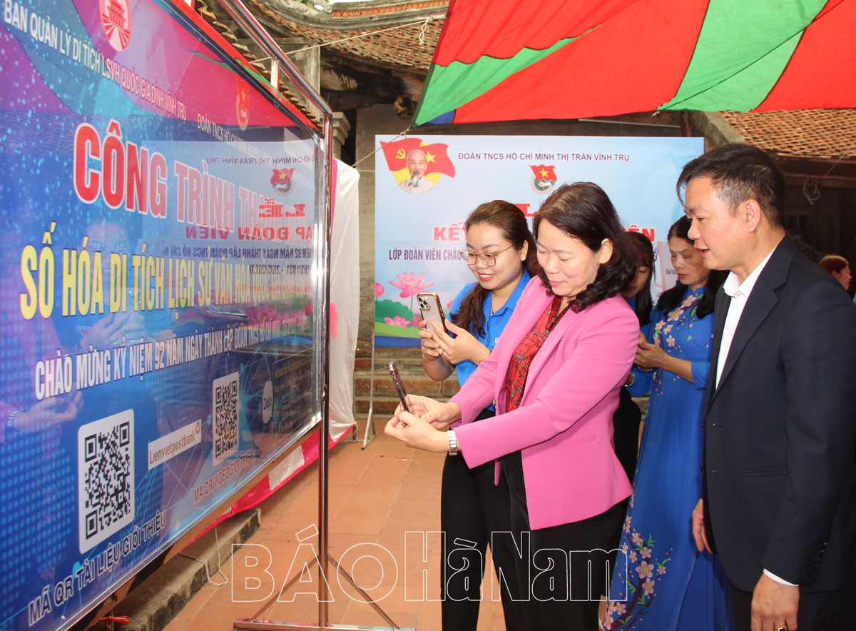 Huyện đoàn Lý Nhân ra mắt công trình thanh niên “Số hóa di tích lịch sử” đình Vĩnh Trụ