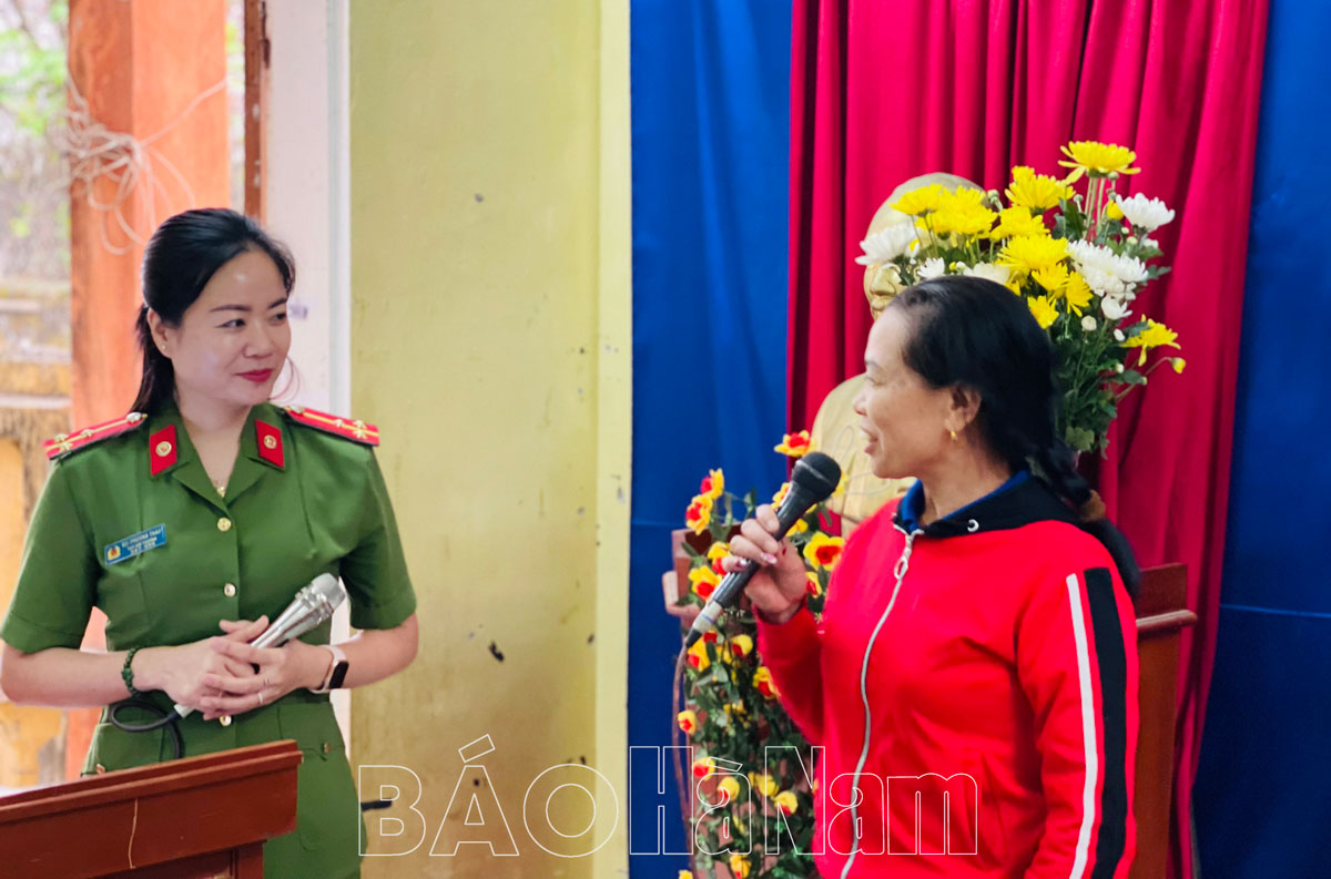 Tuyên truyền phòng, chống bạo lực gia đình cho phụ nữ thôn Vũ Xá
