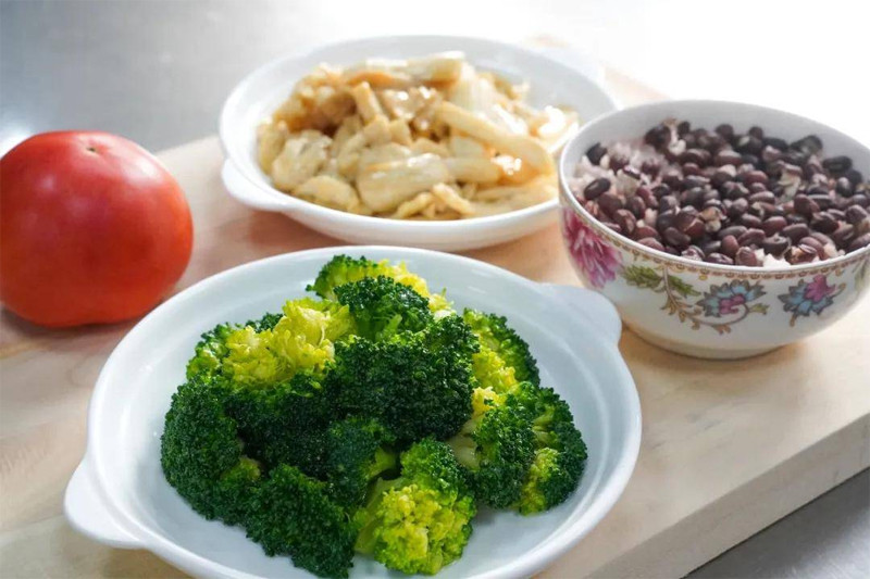 Bí quyết sống thọ 'một nhẹ, hai nên, ba tốt', ai cũng có thể thực hiện