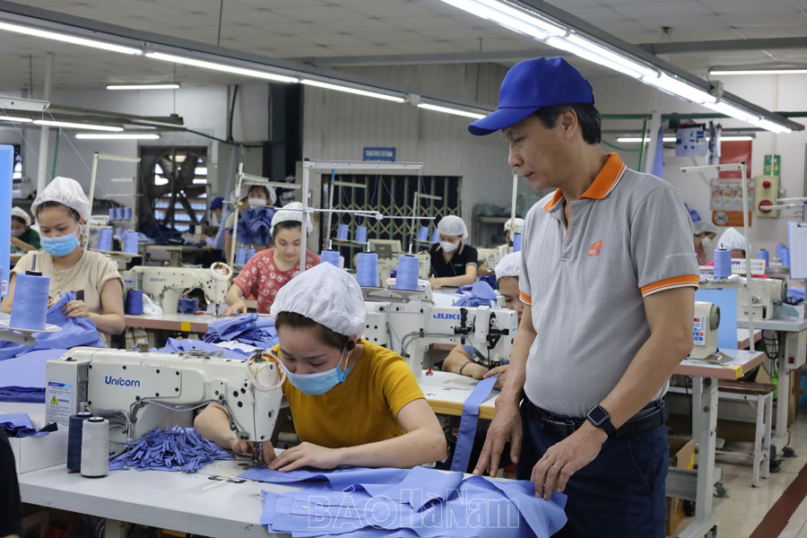 Phát huy vai trò của công đoàn trong ổn định quan hệ lao động tại doanh nghiệp