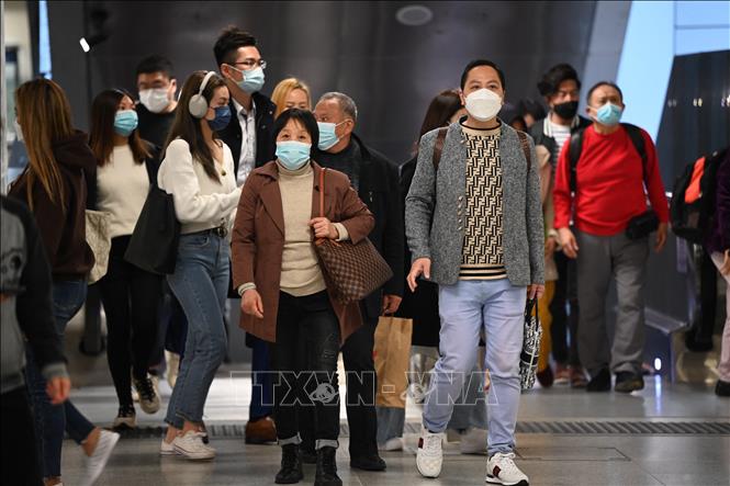 Trung Quốc bỏ quy định đeo khẩu trang trên phương tiện giao thông công cộng