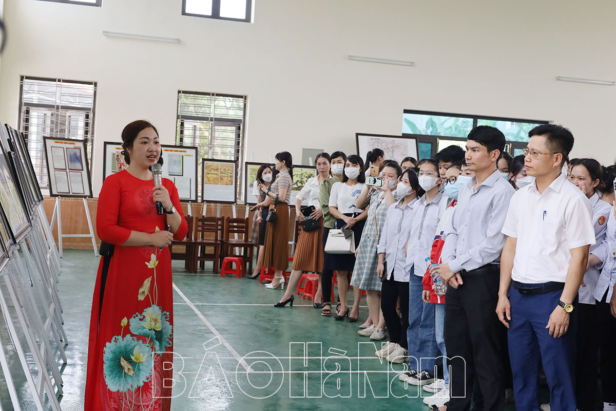 Khai mạc triển lãm Tư liệu và bản đồ Hoàng Sa, Trường Sa của Việt Nam - Những bằng chứng lịch sử và pháp lý