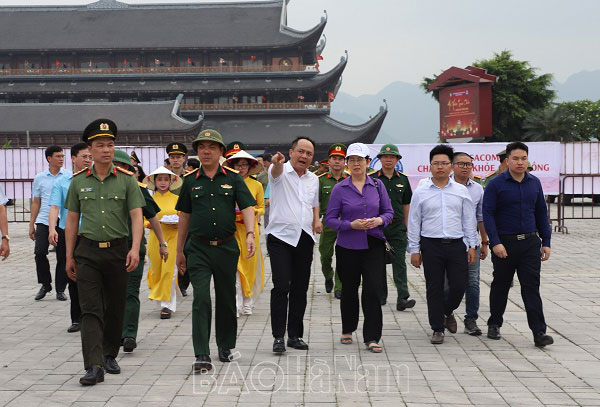 Đồng chí Bí thư Tỉnh ủy Lê Thị Thủy kiểm tra công tác chuẩn bị Tuần Văn hóa Du lịch Hà Nam năm 2023