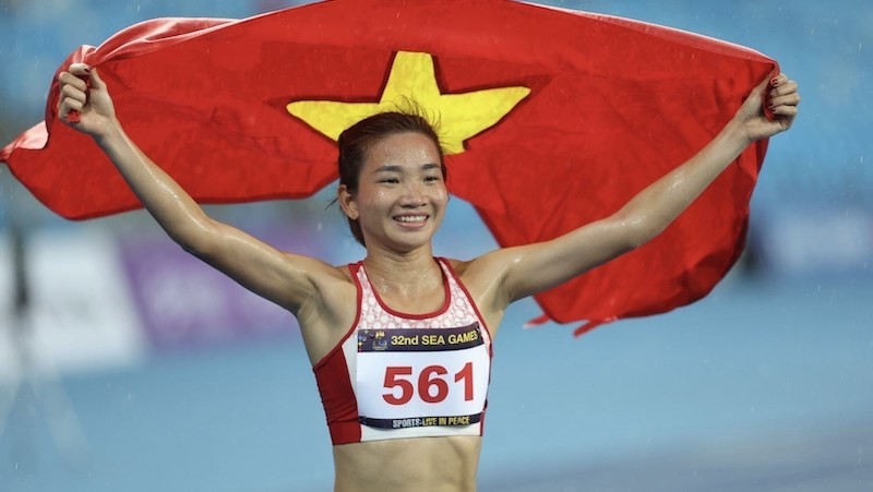 SEA Games 32: Việt Nam vươn lên dẫn đầu bảng tổng sắp huy chương