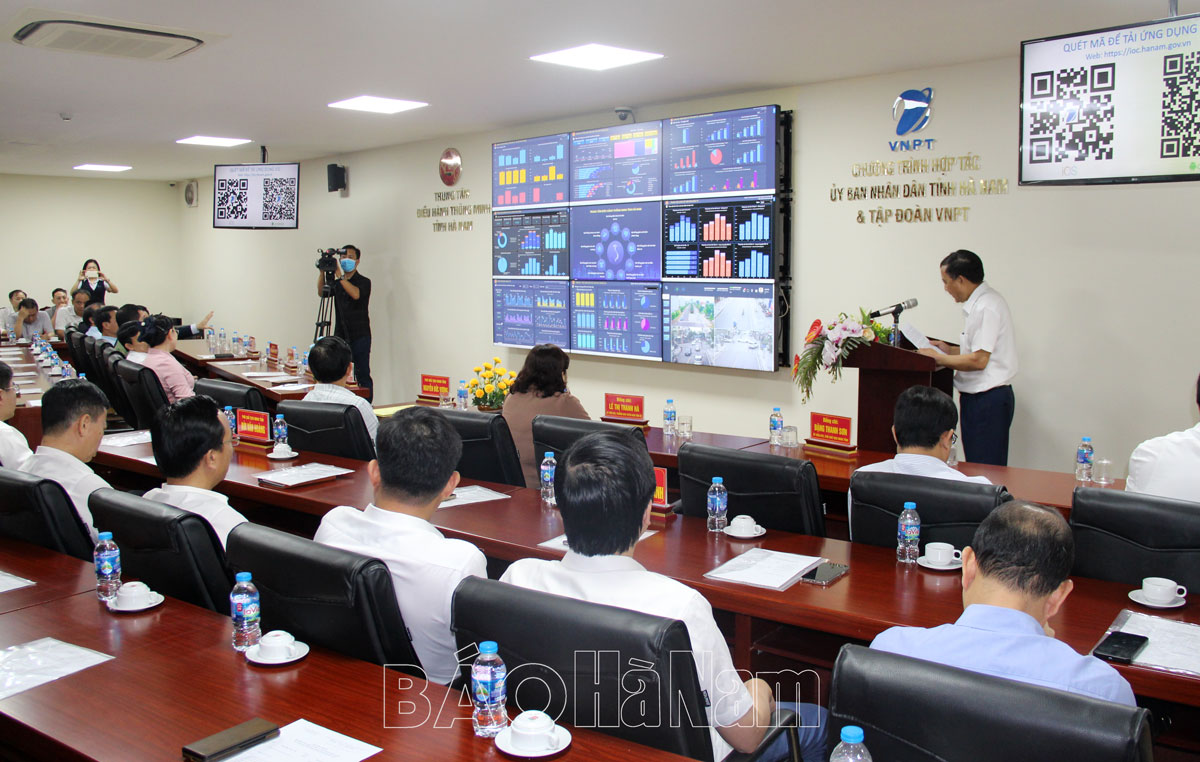 Giới thiệu các tiện ích tại Trung tâm điều hành thông minh tỉnh Hà Nam