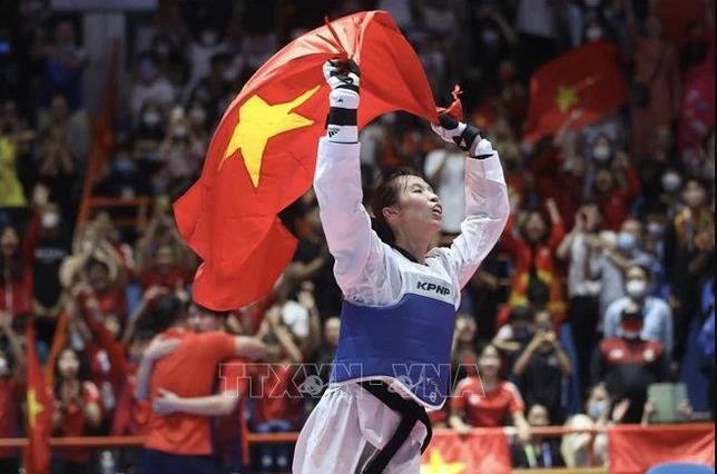 Nữ võ sĩ Việt Nam tạo 'địa chấn' khi đánh bại ĐKVĐ Taekwondo thế giới