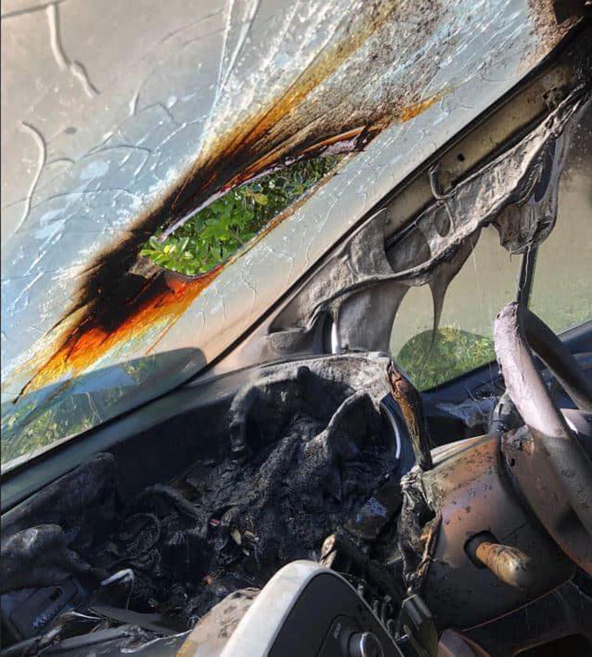 3 nhóm đồ vật quen thuộc có nguy cơ gây cháy ô tô mùa nắng nóng