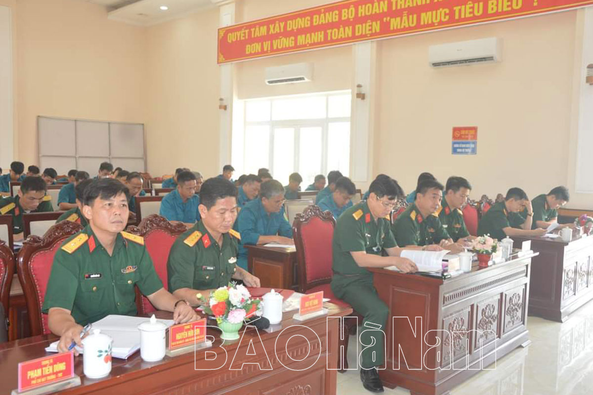 Ban CHQS thị xã Duy Tiên, huyện Thanh Liêm sơ kết nhiệm vụ 6 tháng đầu năm