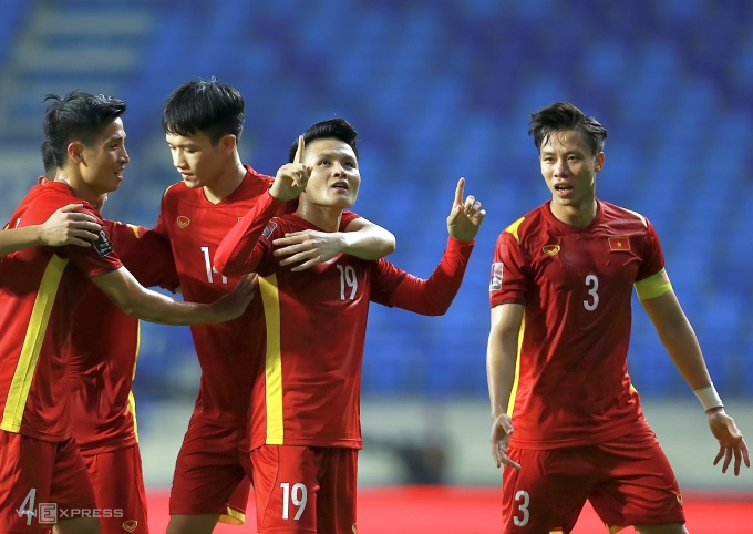 19h30 hôm nay, ĐT Việt Nam - Hong Kong: Chờ chiến thắng đầu tiên với HLV Troussier